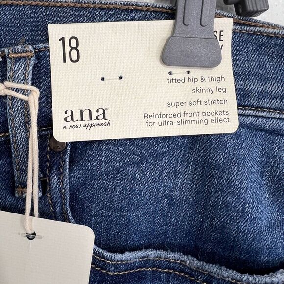 a.n.a Jeans Womens 18 High Rise Skinny Leg‎  Raw Hem  Blue Button Fly Distressed - Picture 6 of 9